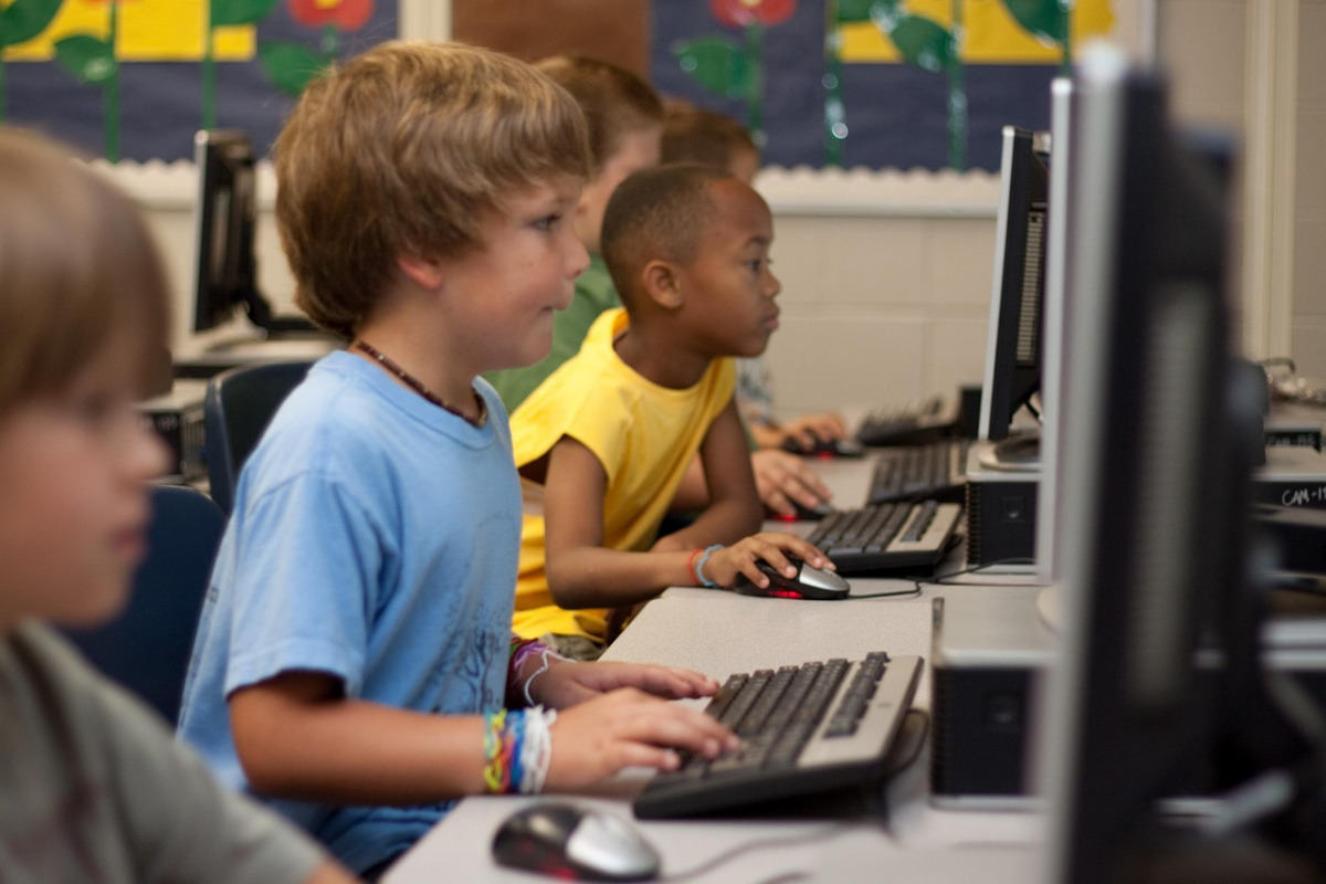 students engaged in STEAM education activities